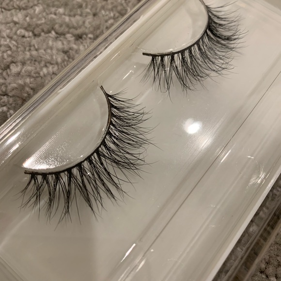 Other - One Left! Luxury 3D Mink Lashes in style “Kate”